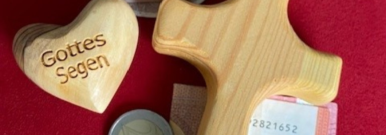 Holzkreuz, Holzherz, Engel, Bargeld