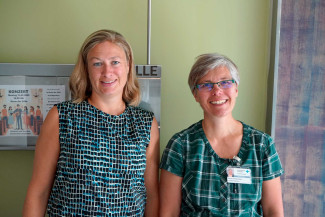 Pfrin. Stefanie Stock (li.) und Pfrin. Andrea Schäfer